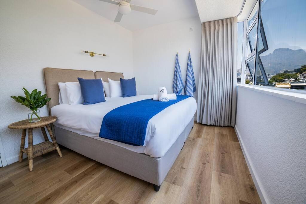 Greenpoint Emerald Cape Town Exterior photo